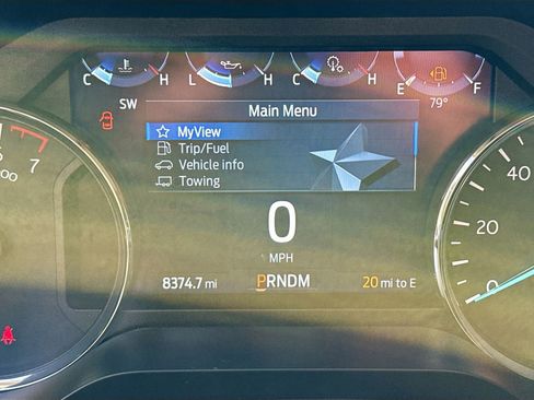 Used 2024 Ford Expedition XLT RWD image 12