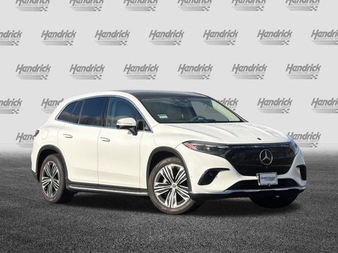 Used 2023 Mercedes-Benz EQS 450+ SUV image 2