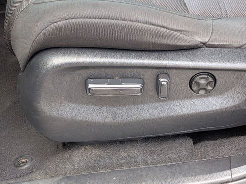 Certified 2020 Honda CR-V EX image 28