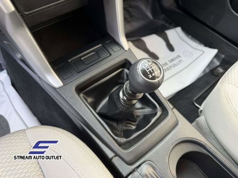 Used 2014 Subaru Forester 2.5i image 37
