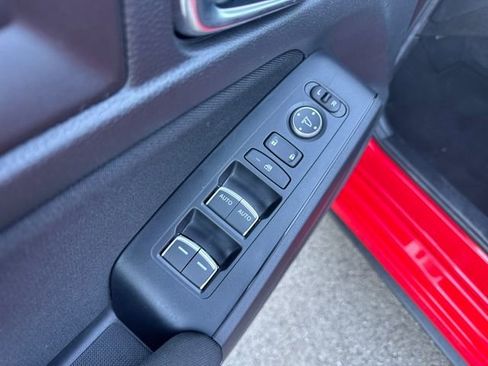 Used 2025 Honda Civic Sport image 11