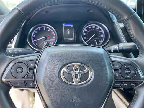 Used 2023 Toyota Camry SE image 13