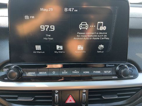 Used 2020 Kia Forte LXS FWD image 25