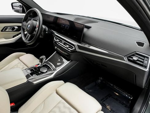 Used 2023 BMW M3 Competition image 11