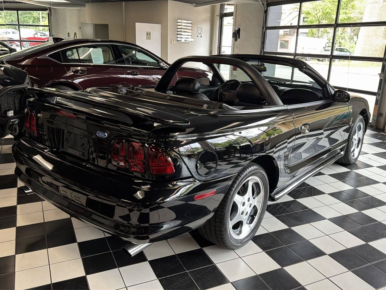Used 1996 Ford Mustang Cobra RWD image 3