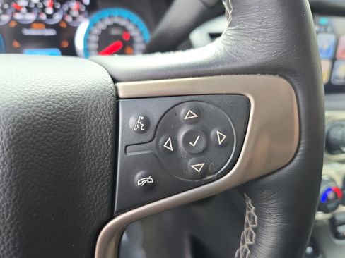 Used 2017 GMC Yukon Denali w/ Open Road Package image 19