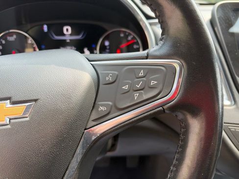 Used 2020 Chevrolet Malibu Premier FWD image 25