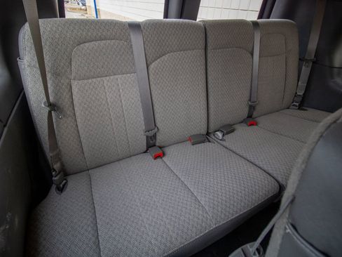 Used 2017 Chevrolet Express 3500 LT w/ LT Preferred Equipment Group image 37