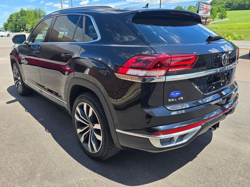 Used 2020 Volkswagen Atlas Cross Sport SEL Premium R-Line AWD/4WD image 5
