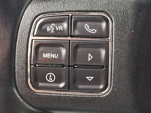 Used 2013 Jeep Wrangler Unlimited Sahara w/ Connectivity Group AWD/4WD image 21