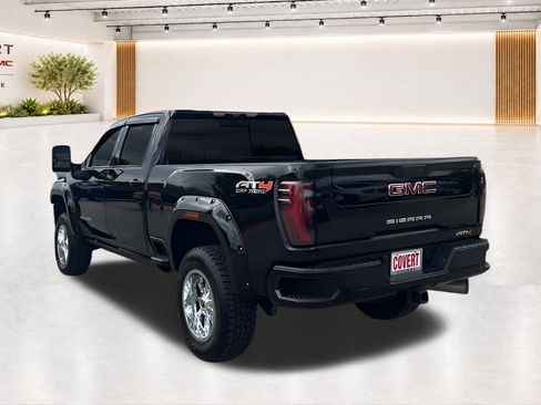 Used 2024 GMC Sierra 2500 AT4 w/ AT4 Premium Plus Package AWD/4WD image 9