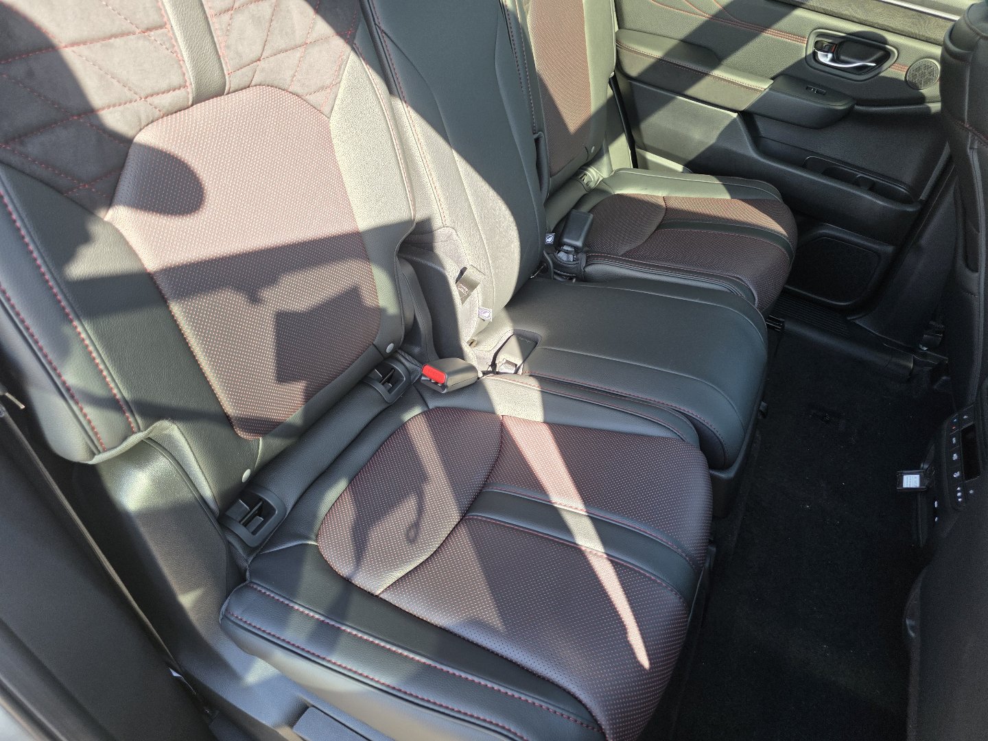 New 2026 Honda Pilot Black Edition image 24