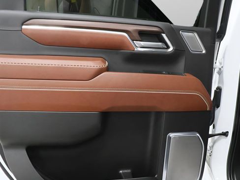 Used 2024 GMC Sierra 2500 Denali Ultimate image 23