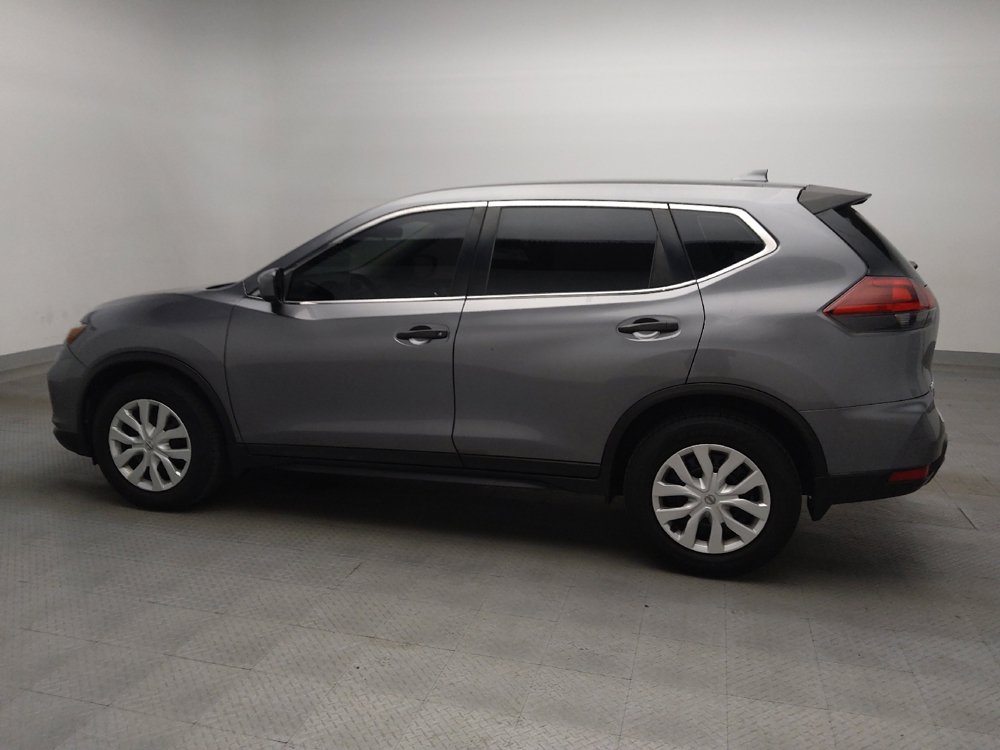 Used 2018 Nissan Rogue S FWD image 3