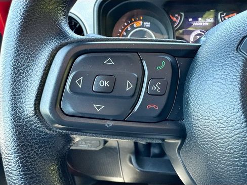 Used 2024 Jeep Wrangler Unlimited Sport AWD/4WD image 10