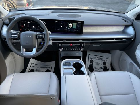 New 2026 Hyundai Ioniq 9 SEL image 22
