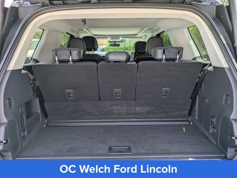 Certified 2026 Lincoln Navigator Reserve AWD/4WD image 7