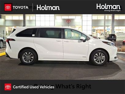 Certified 2021 Toyota Sienna LE