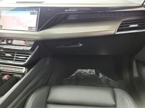 Used 2023 Audi e-tron GT Premium Plus w/ Performance Package image 34