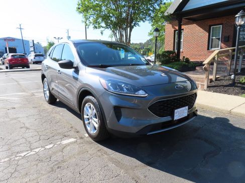Used 2022 Ford Escape SE w/ Convenience Package image 11