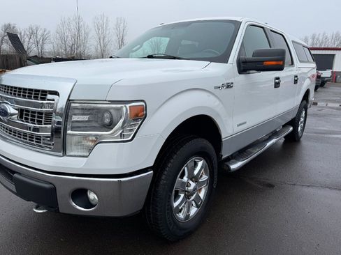 Used 2014 Ford F150 XLT w/ Equipment Group 302A Luxury AWD/4WD image 9