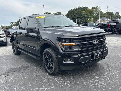 Used 2025 Ford F150 XLT w/ Equipment Group 301A Standard image 2