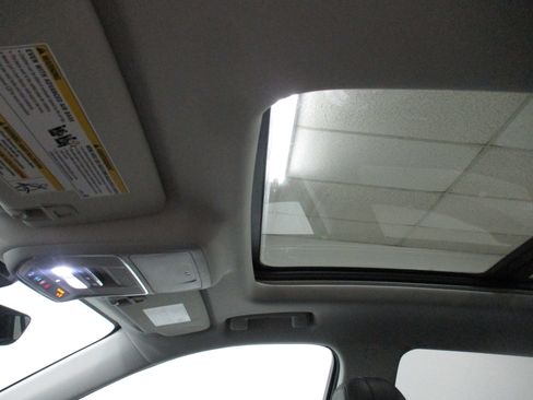 New 2026 GMC Terrain Denali image 17