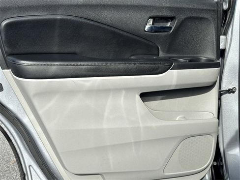 Used 2017 Honda Pilot EX-L image 22