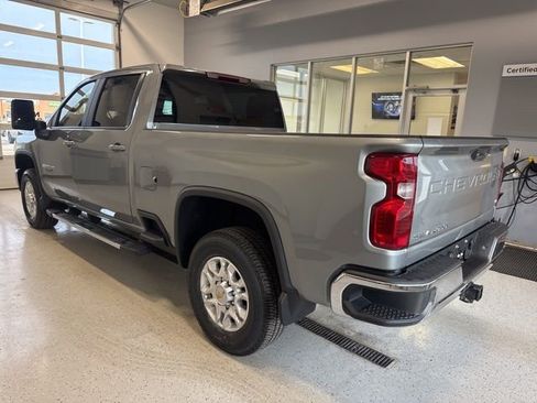 New 2026 Chevrolet Silverado 3500 LT image 11