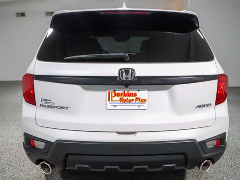 Used 2023 Honda Passport EX-L image 8
