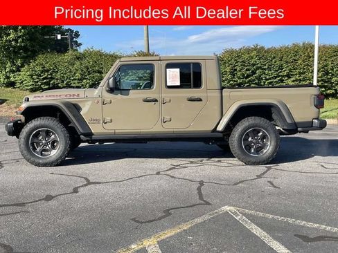 Used 2020 Jeep Gladiator Rubicon AWD/4WD image 2