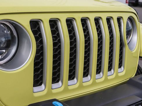 Used 2023 Jeep Wrangler Sahara w/ Cold Weather Group image 5