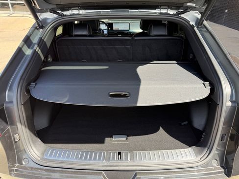 Used 2023 Genesis GV60 Advanced AWD/4WD image 51