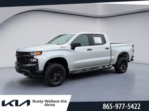 Used 2020 Chevrolet Silverado 1500 Custom Trail Boss w/ Custom Convenience Package AWD/4WD image 1