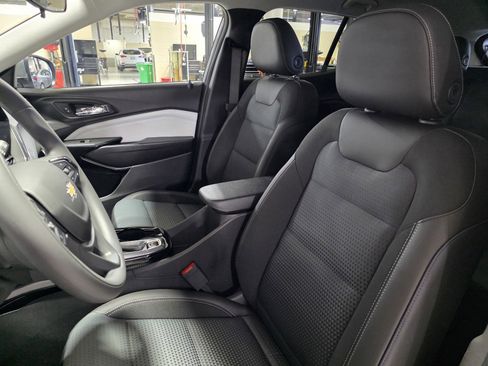 New 2026 Chevrolet Trax LT image 23