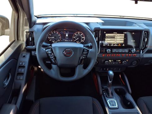New 2026 Nissan Frontier PRO-4X w/ Tow Package AWD/4WD image 11