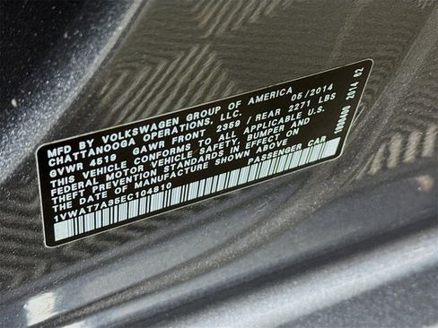 Used 2014 Volkswagen Passat 1.8T Wolfsburg Edition image 22