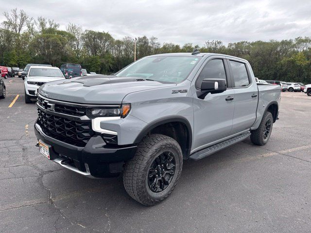 Used 2024 Chevrolet Silverado 1500 ZR2 w/ Technology Package AWD/4WD image 3