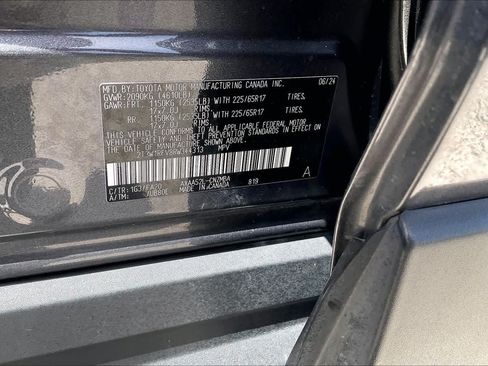 Used 2024 Toyota RAV4 XLE w/ Convenience Package FWD image 35