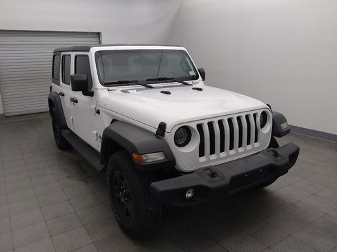 Used 2018 Jeep Wrangler Unlimited Sport AWD/4WD image 14