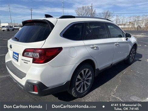 Used 2018 Subaru Outback 3.6R Touring w/ Popular Package #3 image 4