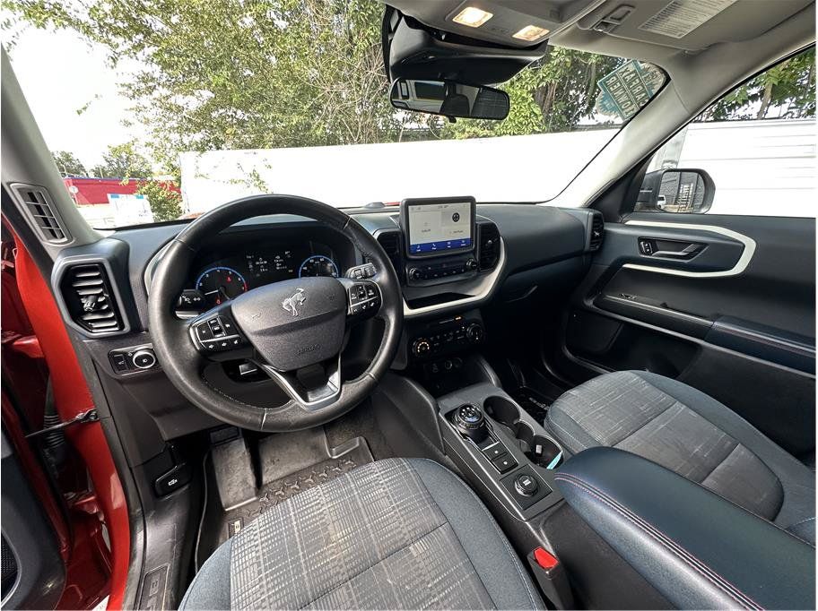 Used 2024 Ford Bronco Sport Heritage w/ Heritage Convenience Package AWD/4WD image 14