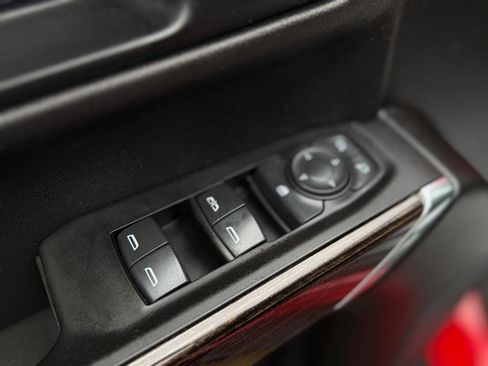 Used 2021 GMC Sierra 1500 Elevation image 11