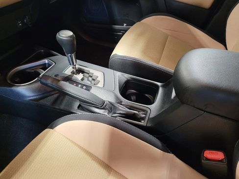 Used 2018 Toyota RAV4 XLE FWD image 26
