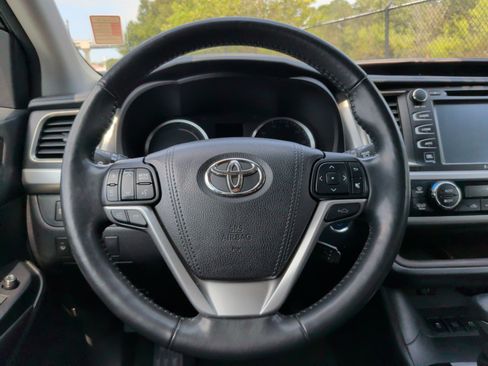 Used 2016 Toyota Highlander Limited Platinum w/ Protection Package #3 AWD/4WD image 24