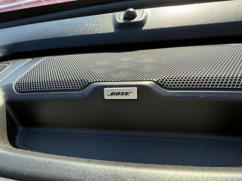 Used 2015 GMC Canyon SLT image 21