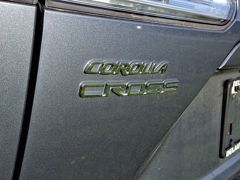 Certified 2024 Toyota Corolla Cross L image 4