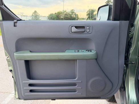 Used 2005 Honda Element LX image 10
