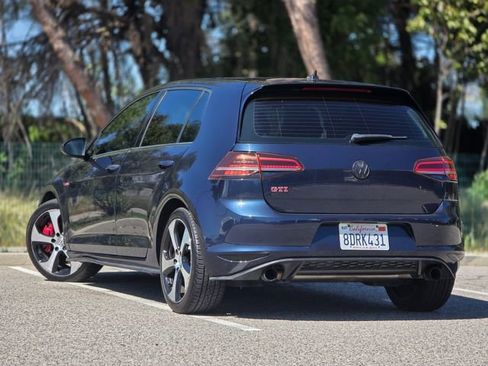Used 2017 Volkswagen GTI Autobahn image 16