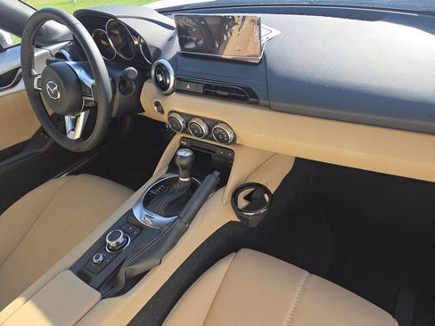New 2026 MAZDA MX-5 Miata RF Grand Touring w/ Weather Package RWD image 16